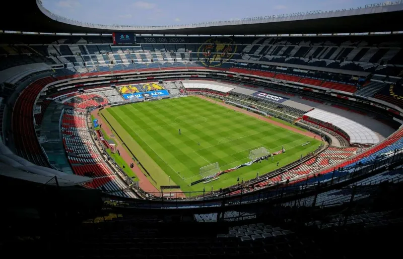 ntérieur de l’Estadio Azteca à Mexico, stade mythique de football.