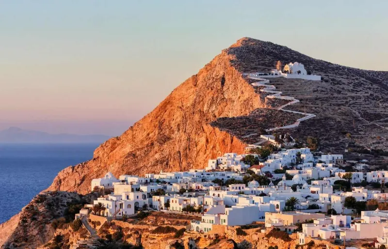 Village de Hora sur l’île de Folégandros dans les Cyclades en Grèce