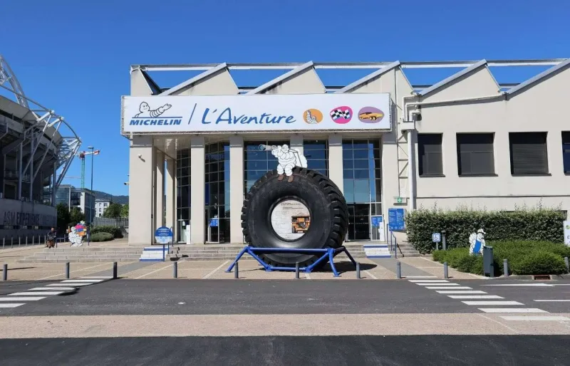 Entrée de l'Aventure Michelin à Clermont-Ferrand, musée consacré à l'histoire de l'entreprise Michelin
