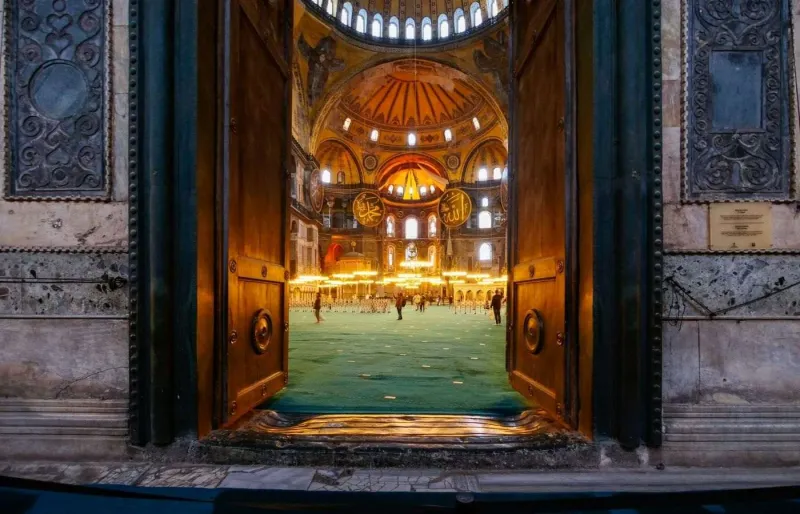Mosquée Sainte-Sophie (Hagia Sophia) à Istanbul, chef-d’œuvre de l’architecture byzantine construit sous l’empereur Justinien