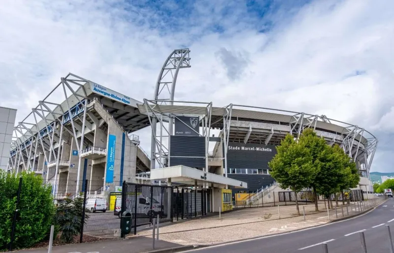 Vue extérieure du stade Marcel-Michelin, enceinte de l'ASM Clermont Auvergne à Clermont-Ferrand