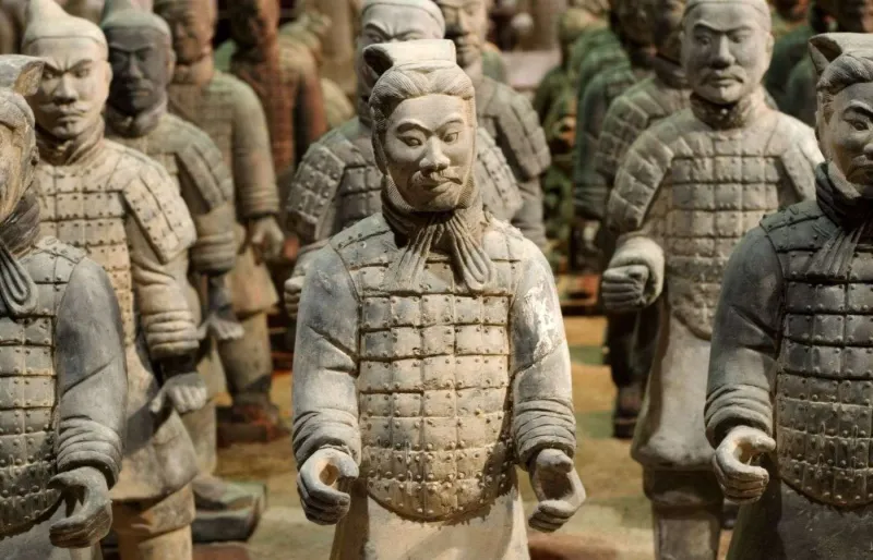 Guerriers de l'Armée de terre cuite de Xi'an, célèbre site archéologique en Chine