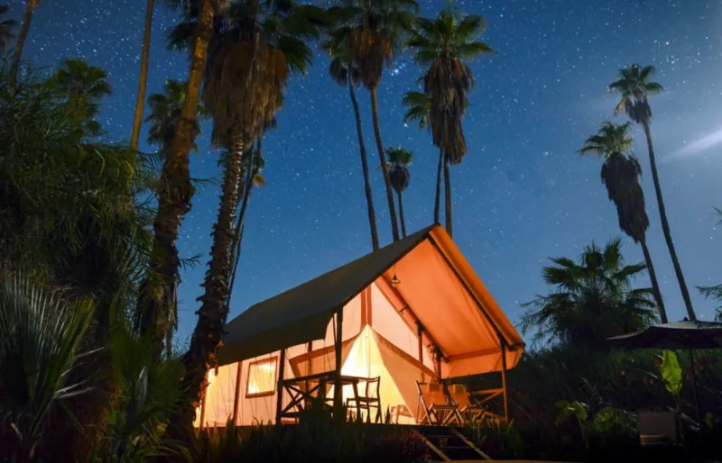 Écolodge de luxe sous un ciel étoilé dans la Sierra de la Laguna près de Los Cabos en Basse-Californie