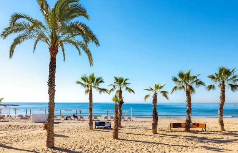 plage-postiguet-alicante-ete