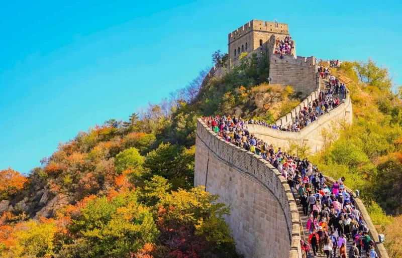 Forte affluence de visiteurs sur la Grande Muraille de Chine