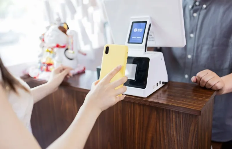Paiement mobile par smartphone dans un commerce en Chine