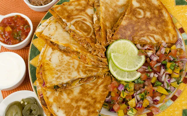 Plat de quesadillas 