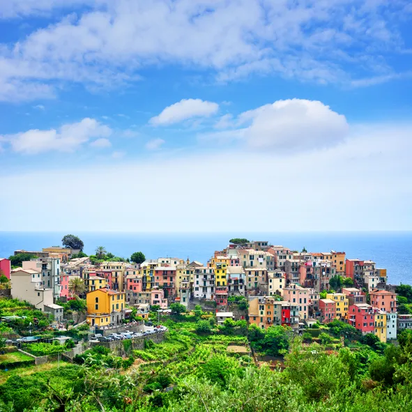 Panorama sur le village de Corniglia Panorama sur le village de Corniglia